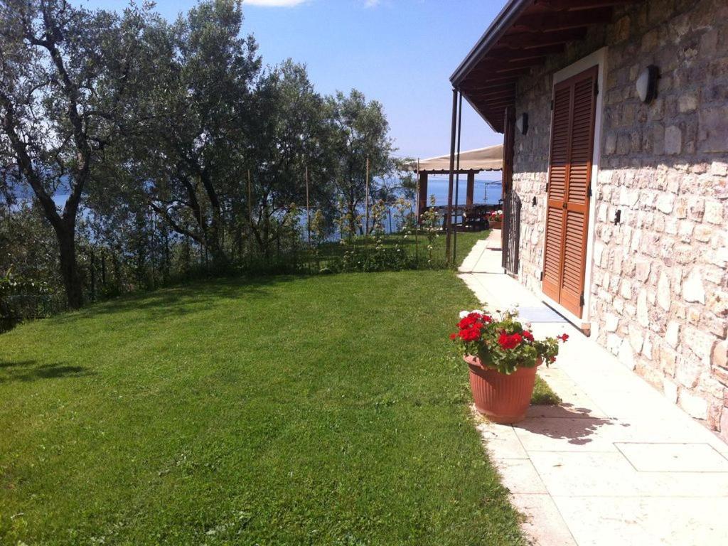 Villa Panorama Gargnano Luaran gambar